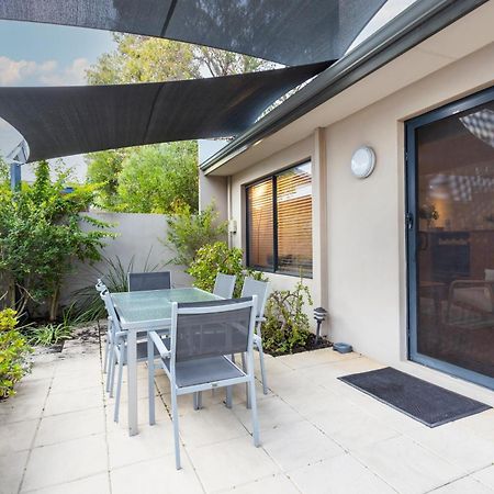 Coode Street Townhouse - Executive Escapes Villa Perth Bagian luar foto