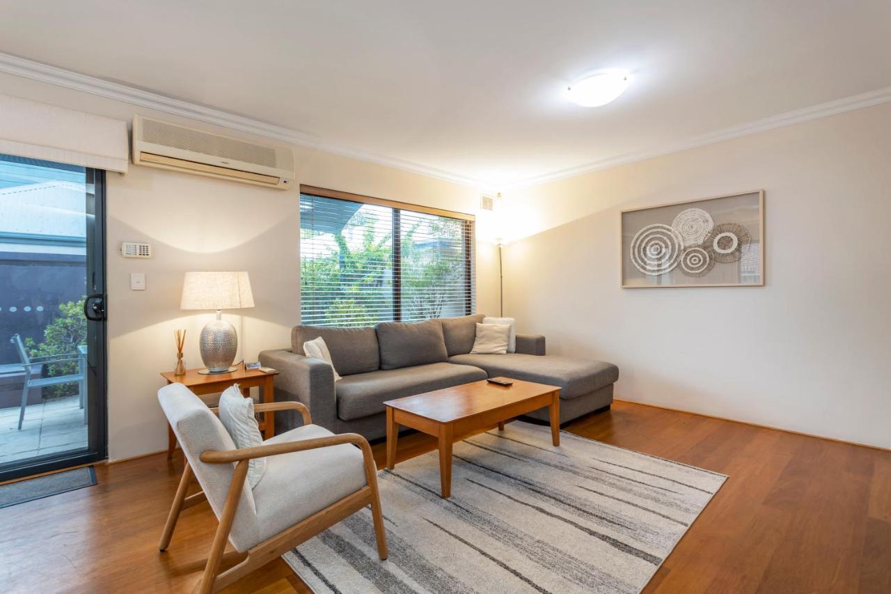 Coode Street Townhouse - Executive Escapes Villa Perth Bagian luar foto