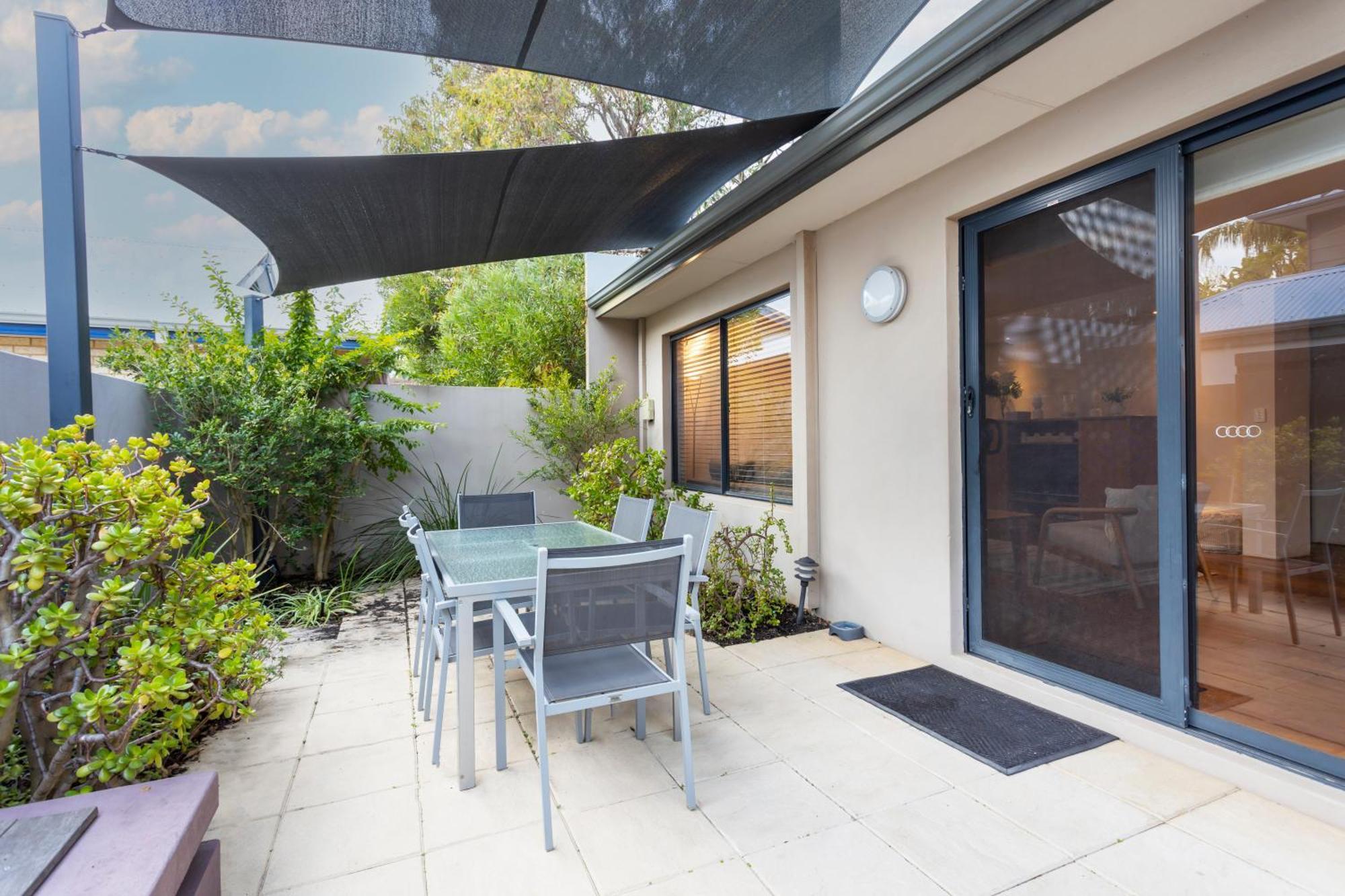 Coode Street Townhouse - Executive Escapes Villa Perth Bagian luar foto